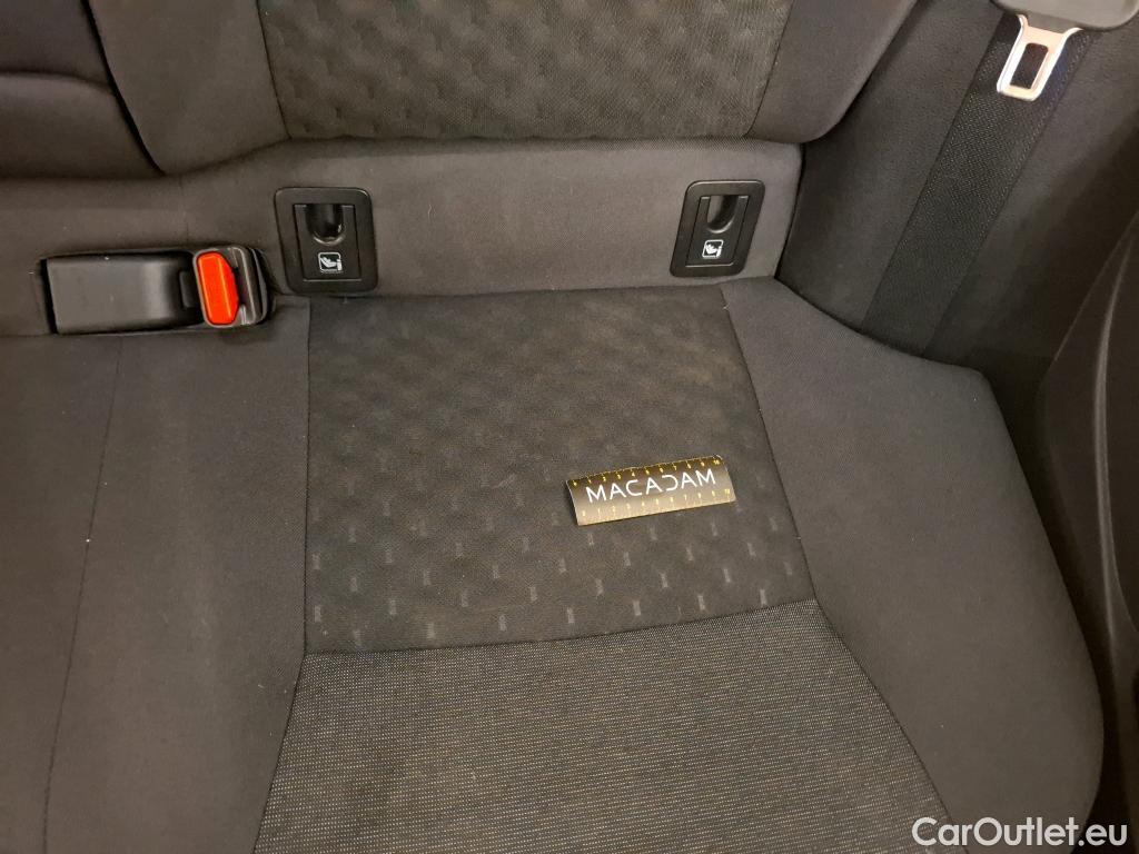  Toyota  Corolla TOYOTA  Touring Sports / 2022 / 5P / Break Hybride 140h Dynamic Business Beyond Zer #24