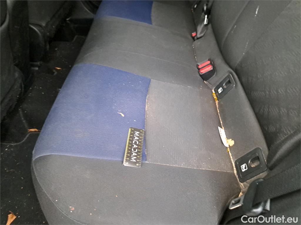  Toyota  C-HR  5p SUV 1.8 HYBRIDE 122 GRAPHIC
 #39