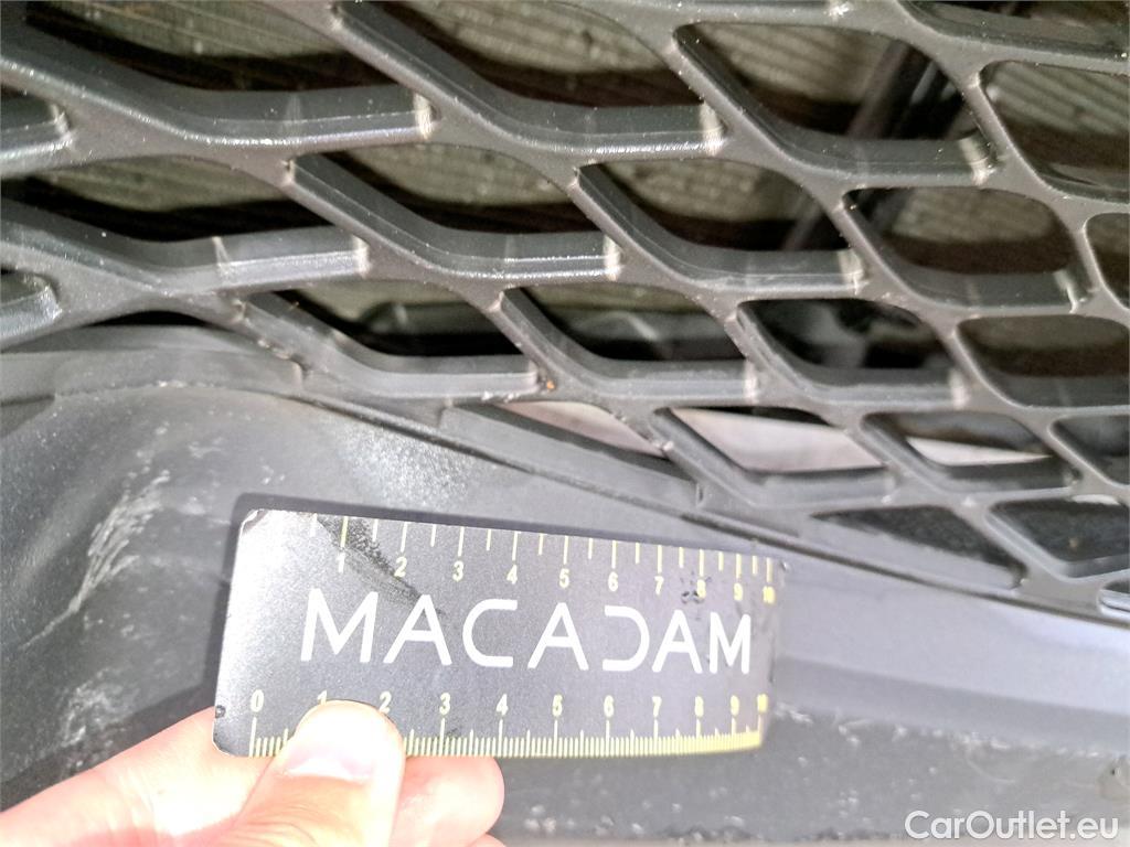  Toyota  C-HR  5p SUV 1.8 HYBRIDE 122 GRAPHIC
 #81