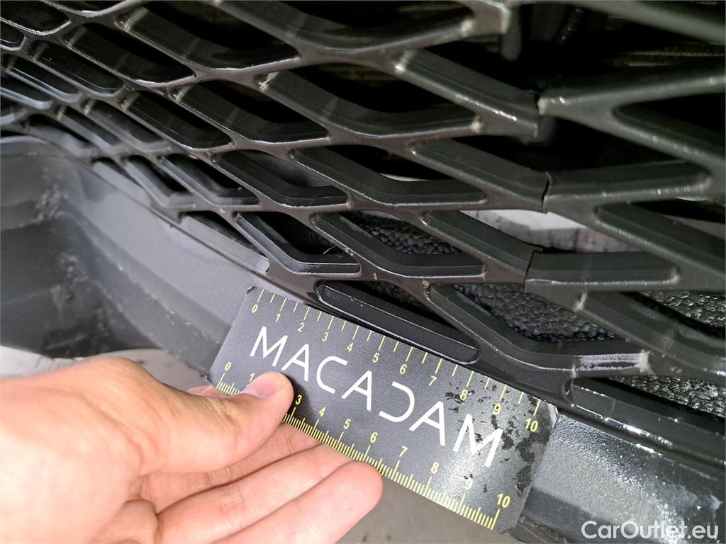  Toyota  C-HR  5p SUV 1.8 HYBRIDE 122 GRAPHIC
 #80