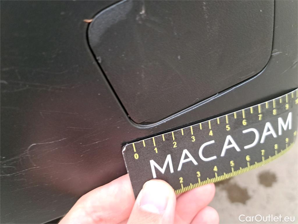  Toyota  C-HR  5p SUV 1.8 HYBRIDE 122 GRAPHIC
 #49