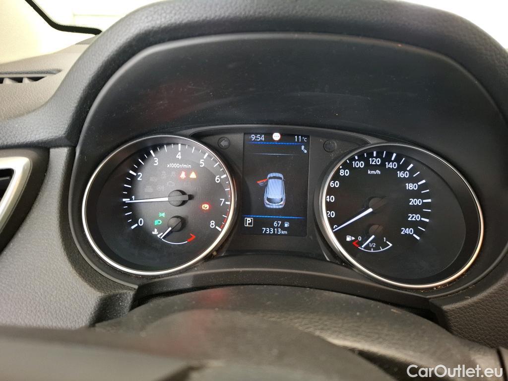  Nissan  Qashqai NISSAN  / 2017 / 5P / Crossover 1.3 DIG-T 160 DCT Tekna #14