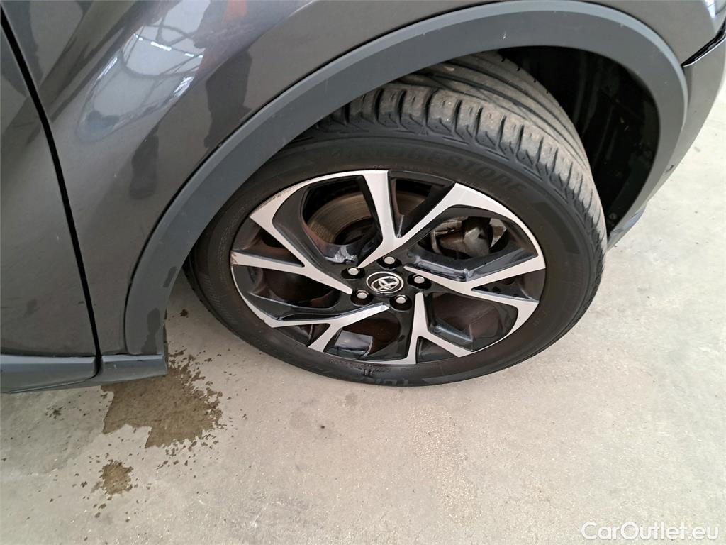  Toyota  C-HR  5p SUV 1.8 HYBRIDE 122 GRAPHIC
 #64