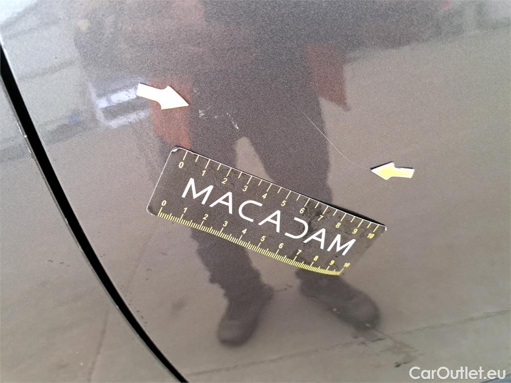  Toyota  C-HR  5p SUV 1.8 HYBRIDE 122 GRAPHIC
 #61