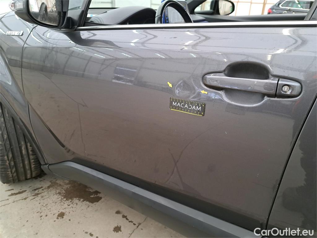  Toyota  C-HR  5p SUV 1.8 HYBRIDE 122 GRAPHIC
 #10
