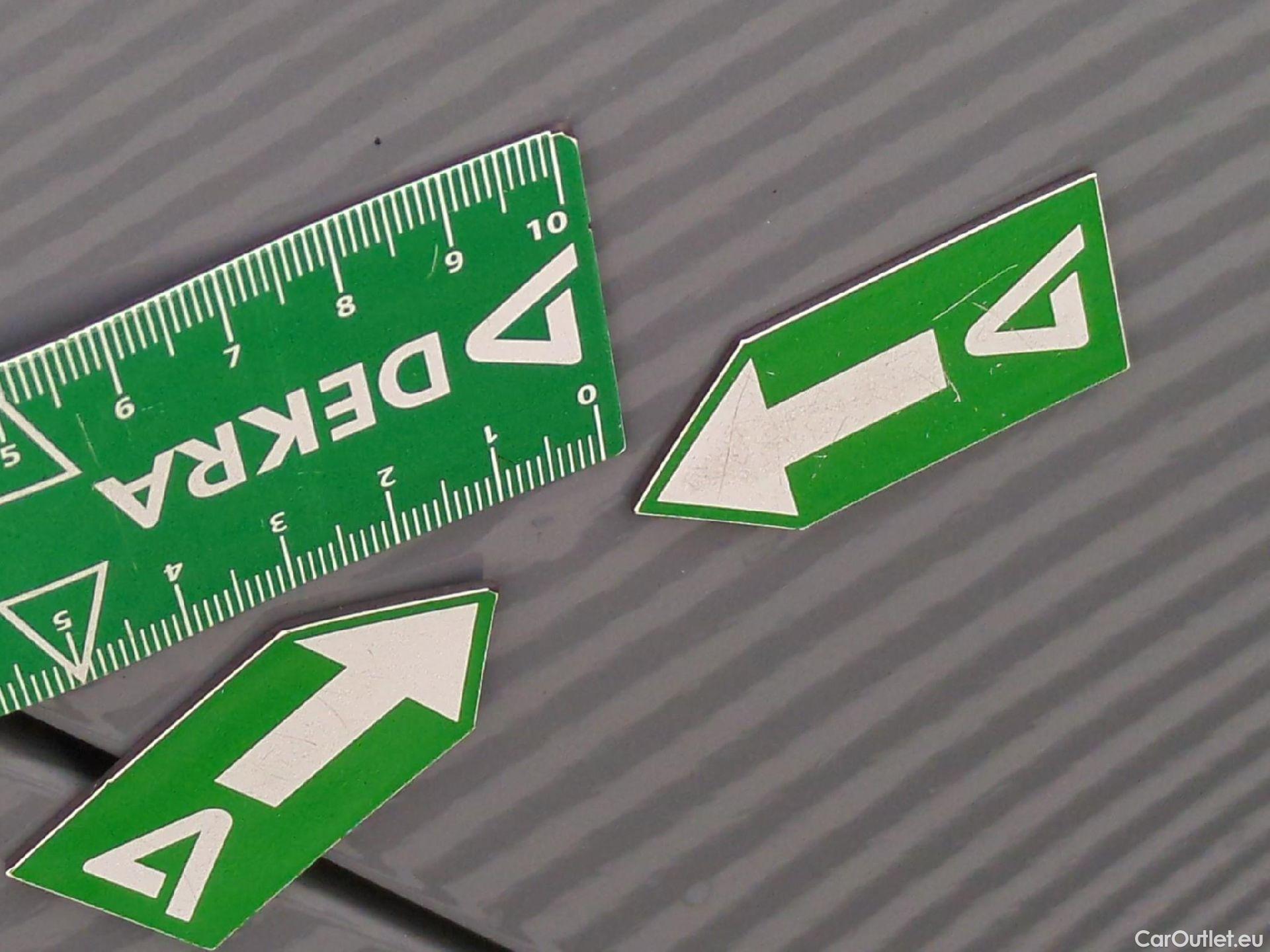  Toyota  Corolla TOYOTA  / 2018 / 5P / Berline Hybride 122h Dynamic Business Beyond Zer #11