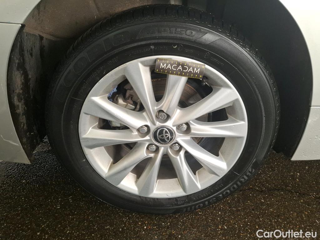  Toyota  Corolla TOYOTA  Touring Sports / 2022 / 5P / Break Hybride 140h Dynamic Business Beyond Zer #25