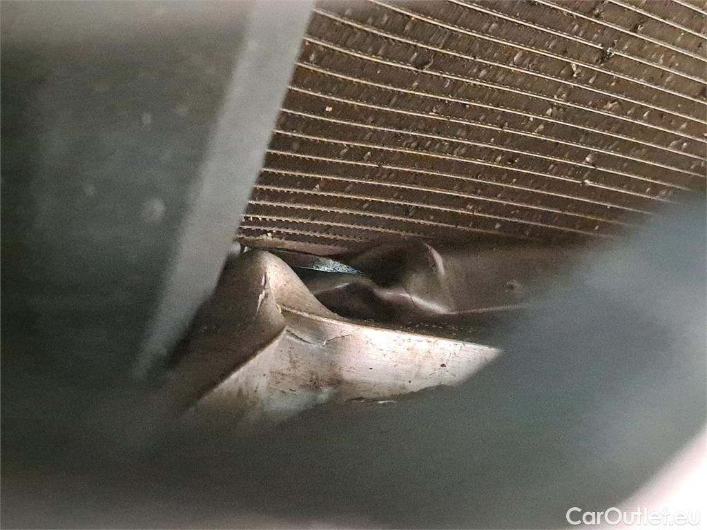  Toyota  C-HR  5p SUV 1.8 HYBRIDE 122 GRAPHIC
 #6