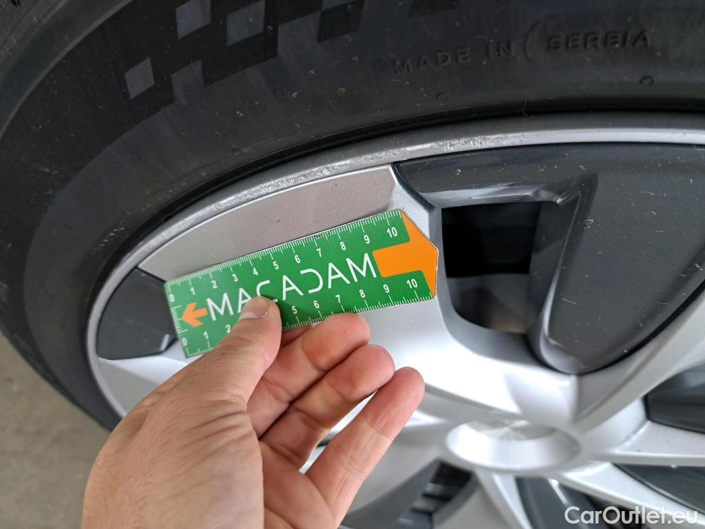  Tesla  Model Y TESLA  / 2020 / 5P / SUV Grand Autonomie Dual Motor AWD #20