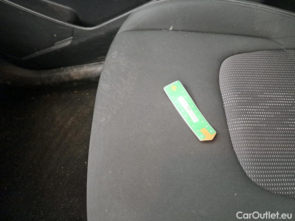  KIA  Sportage KIA  / 2021 / 5P / SUV 1.6 T-GDI 265 PHEV AUTO 4WD ACTIVE BUSIN #7