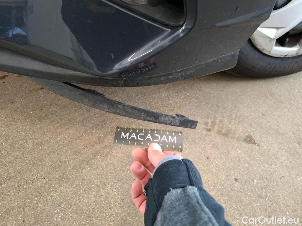  Hyundai  i20  Initia 1.2 85CV BVM5 E6d #25