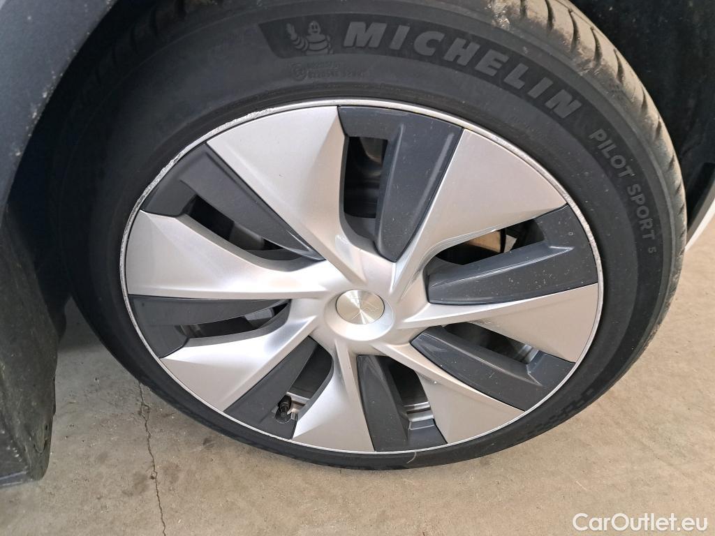  Tesla  Model Y TESLA  / 2020 / 5P / SUV Grand Autonomie Dual Motor AWD #2