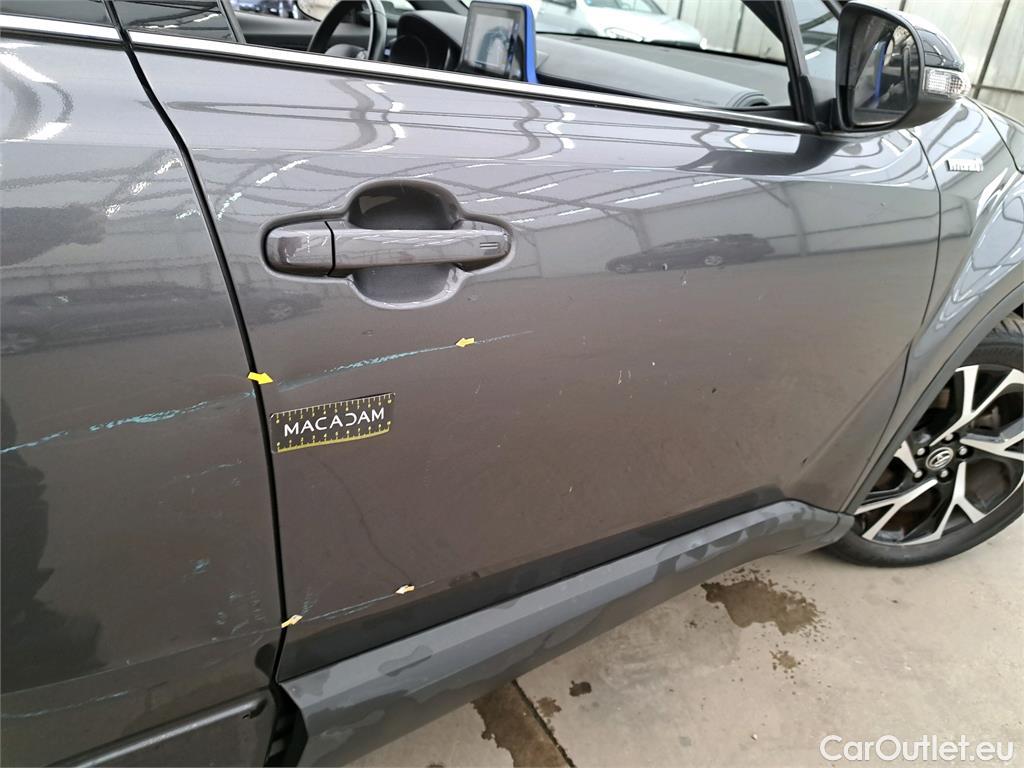  Toyota  C-HR  5p SUV 1.8 HYBRIDE 122 GRAPHIC
 #7