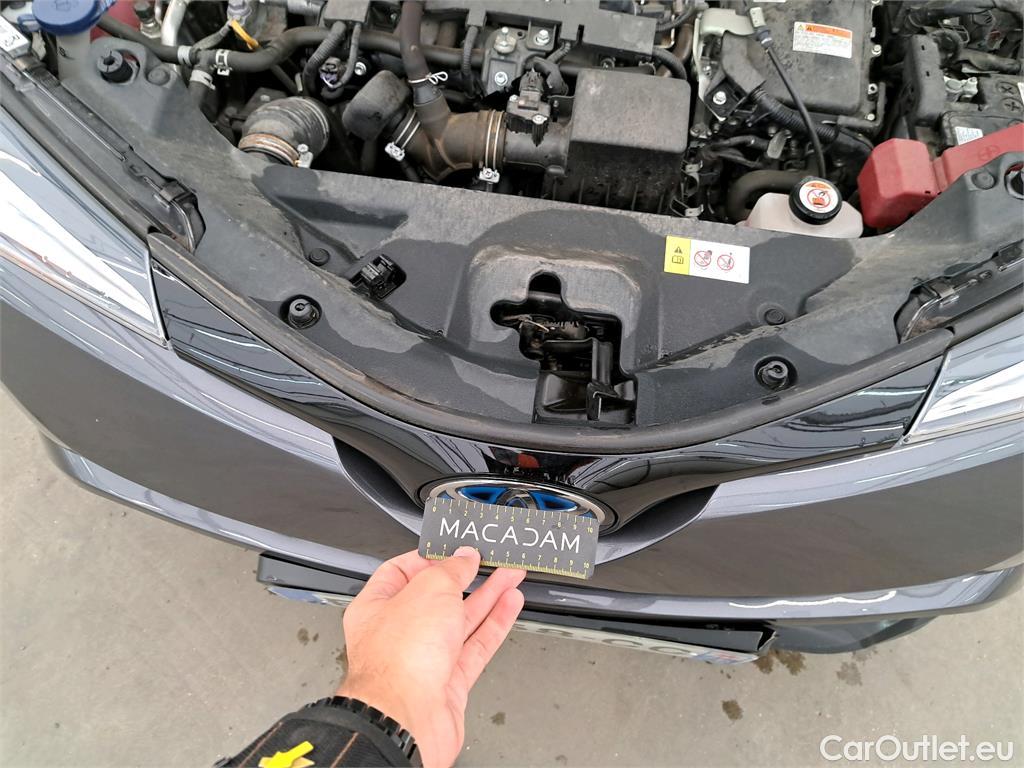  Toyota  C-HR  5p SUV 1.8 HYBRIDE 122 GRAPHIC
 #44