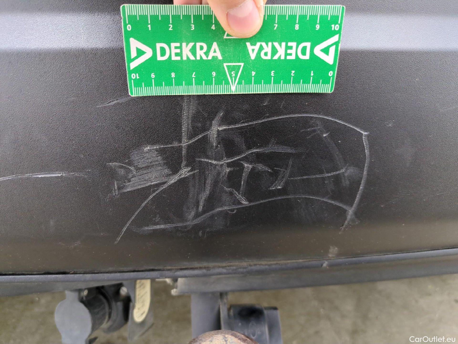  Peugeot  2008  Allure Business 1.5 HDi 130CV BVA8 E6d #52