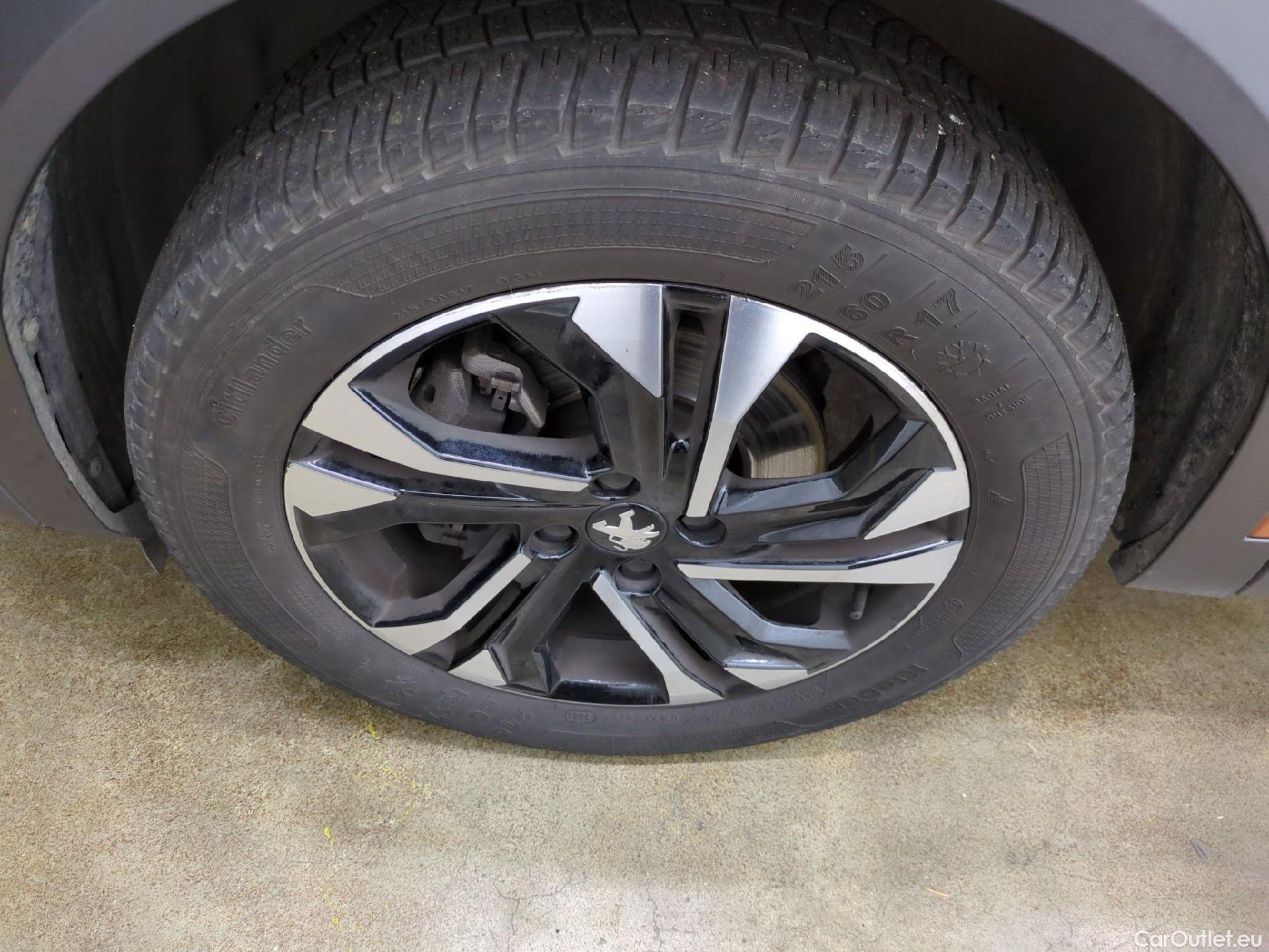  Peugeot  2008  Allure Business 1.5 HDi 130CV BVA8 E6d #7