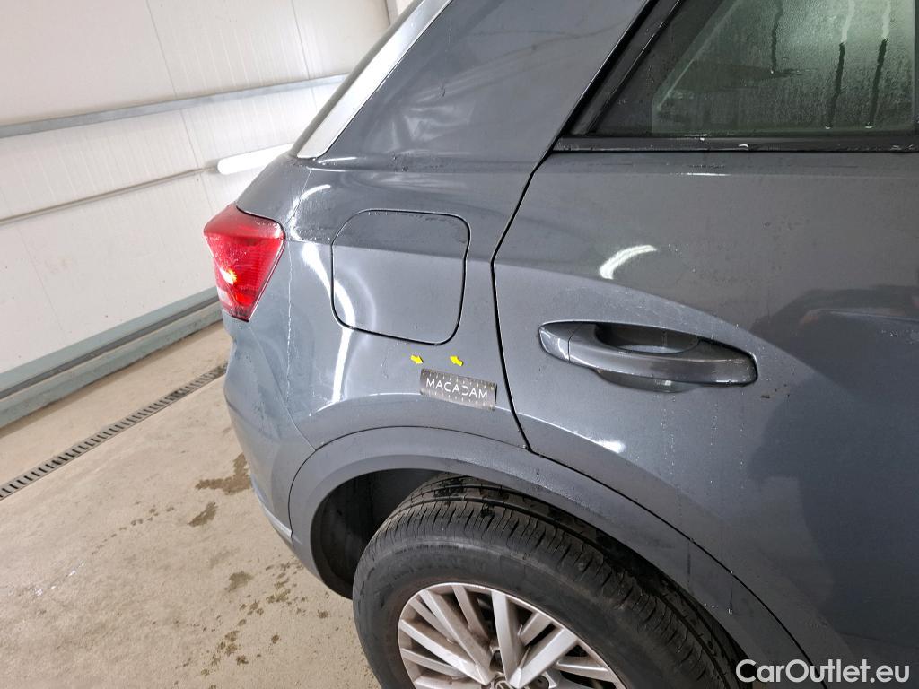  Volkswagen  T-ROC VOLKSWAGEN  / 2017 / 5P / SUV 1.0 TSI 110 LOUNGE BUSINESS #3