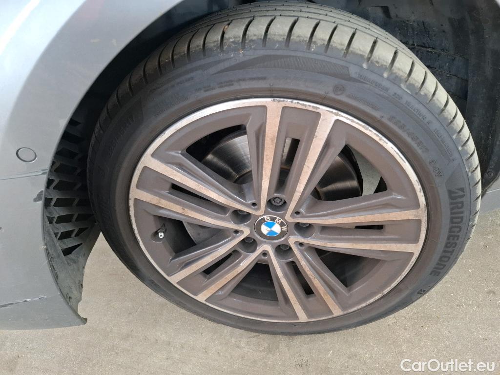  Bmw  Serie 1 BMW Série 1 / 2019 / 5P / Berline 116i DKG7 Business Design #27