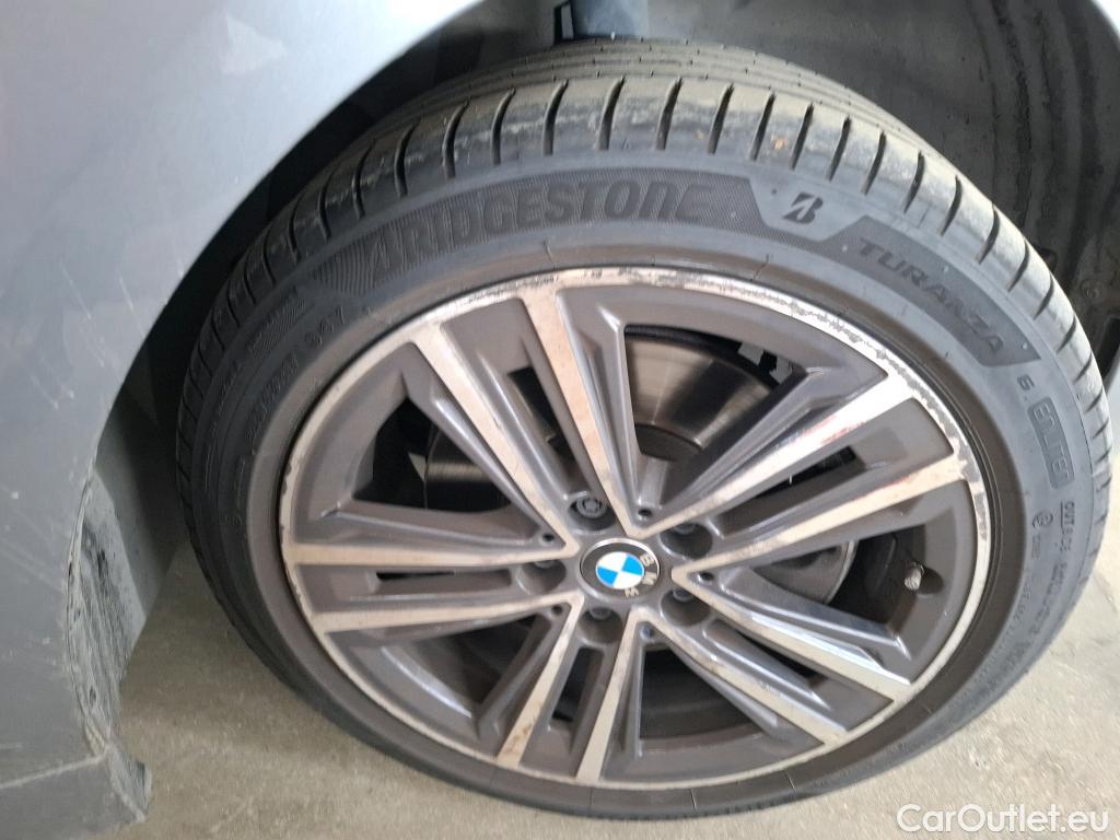  Bmw  Serie 1 BMW Série 1 / 2019 / 5P / Berline 116i DKG7 Business Design #24