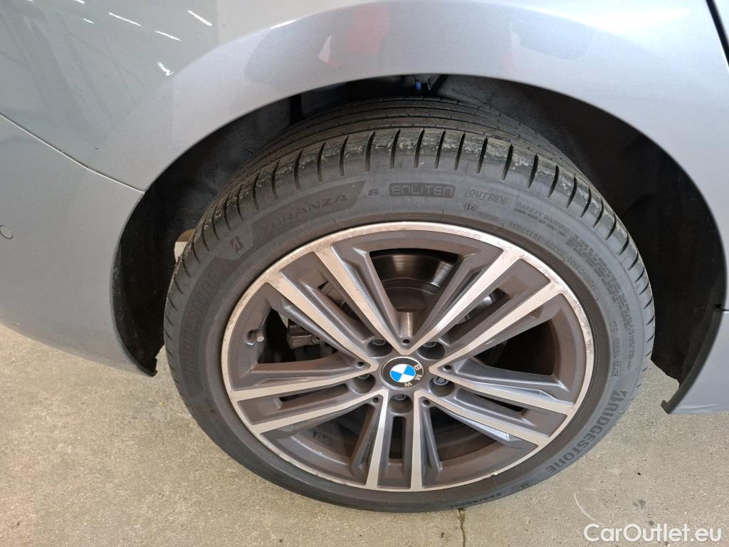  Bmw  Serie 1 BMW Série 1 / 2019 / 5P / Berline 116i DKG7 Business Design #5