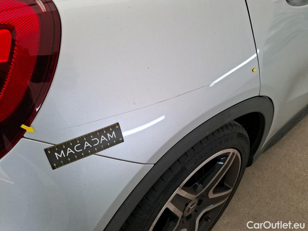  Mercedes  GLA MERCEDES-BENZ Classe  / 2017 / 5P / SUV  250 Fascination 4Matic BVA7 #4