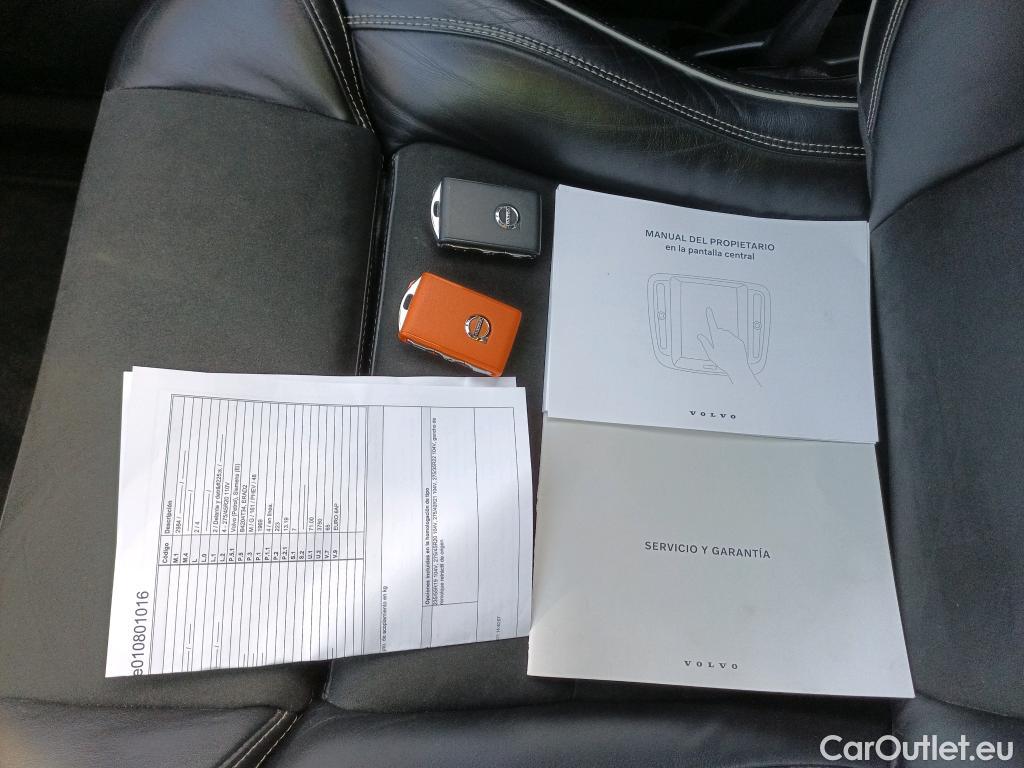  Volvo  XC90 VOLVO  / 2019 / 5P / todoterreno 2.0 T8 AWD Recharge R-Design Auto #10