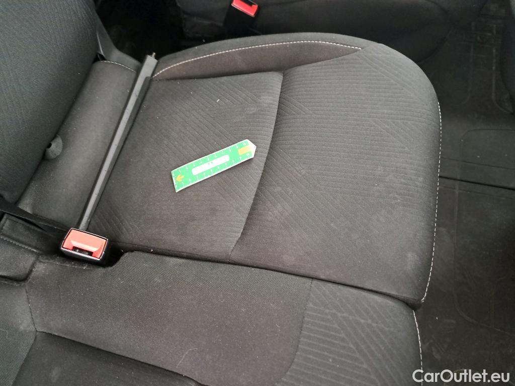  Renault  Trafic  Fourgon L2H1 3T Grand Confort 2.0 dCi 130CV BVM6 E6d #10