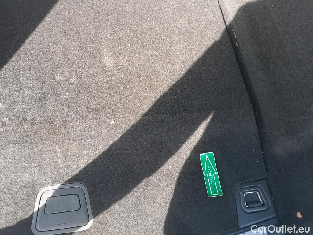  Volvo  XC60 VOLVO  / 2017 / 5P / todoterreno 2.0 T6 AWD Recharge R-Design Auto #7