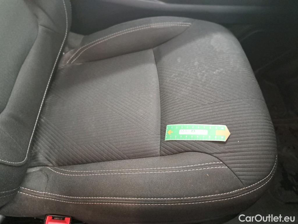  Renault  Trafic  Fourgon L2H1 3T Grand Confort 2.0 dCi 130CV BVM6 E6d #9