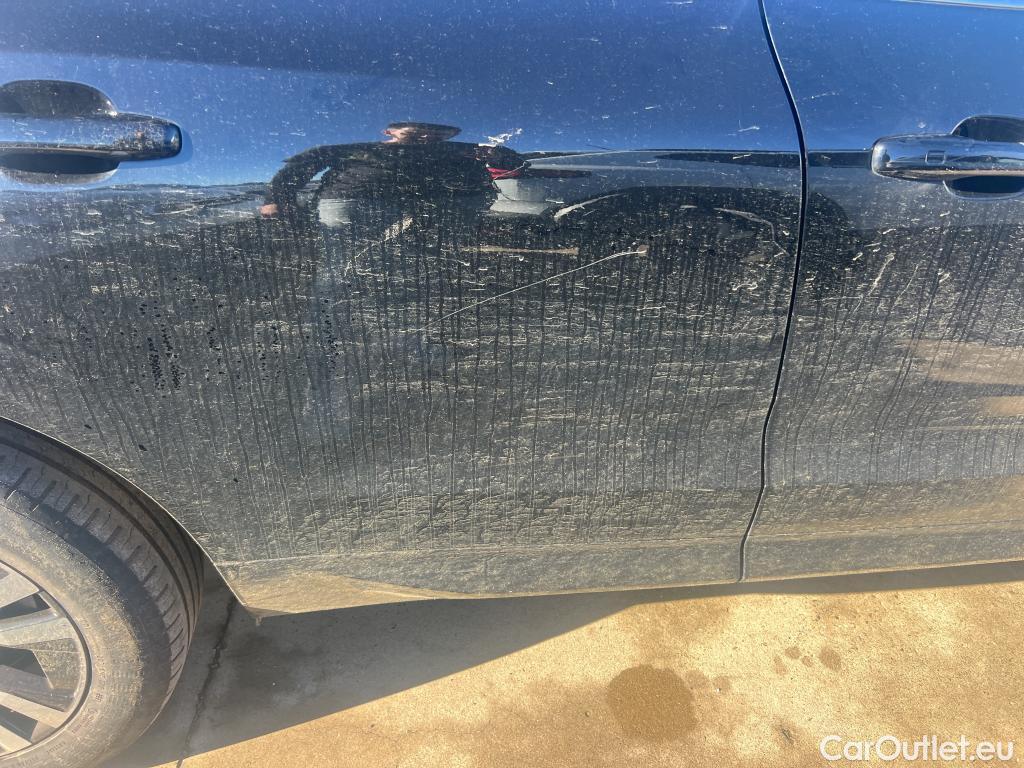  Volvo  XC60 VOLVO  / 2017 / 5P / todoterreno 2.0 B4 D Momentum Pro Auto #1