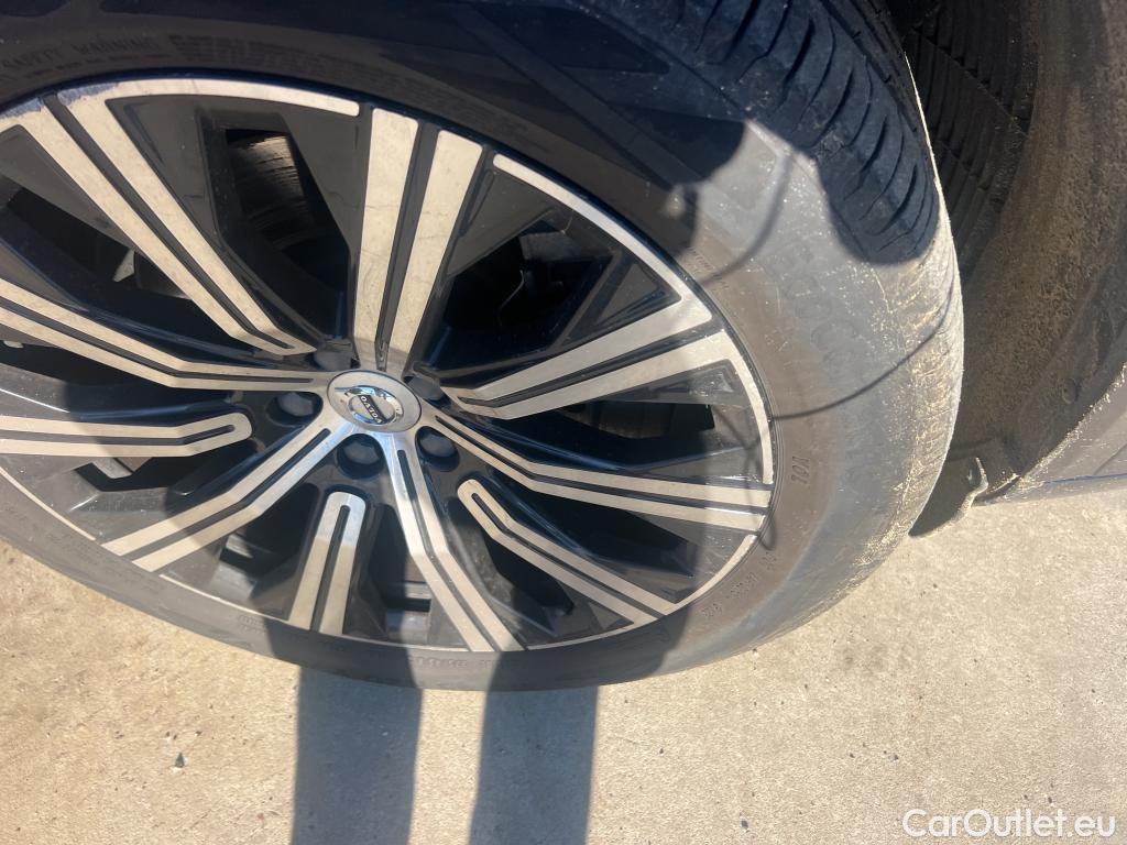  Volvo  XC90 VOLVO  / 2019 / 5P / todoterreno 2.0 T8 AWD Recharge Inscription Auto #4