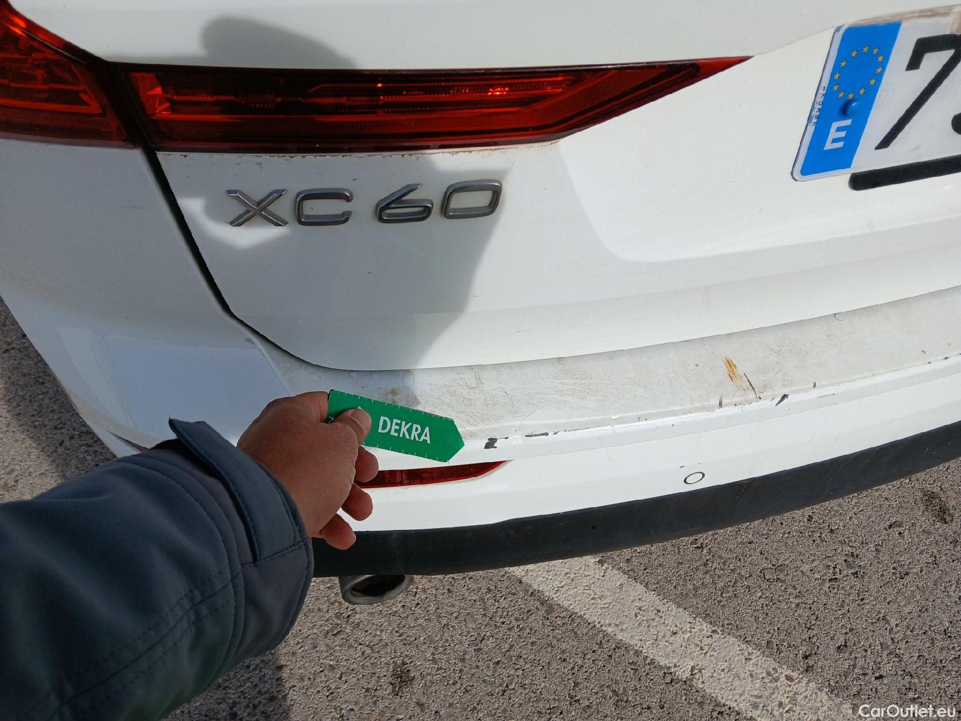  Volvo  XC60 VOLVO  / 2017 / 5P / todoterreno 2.0 B4 D Momentum Pro Auto #19