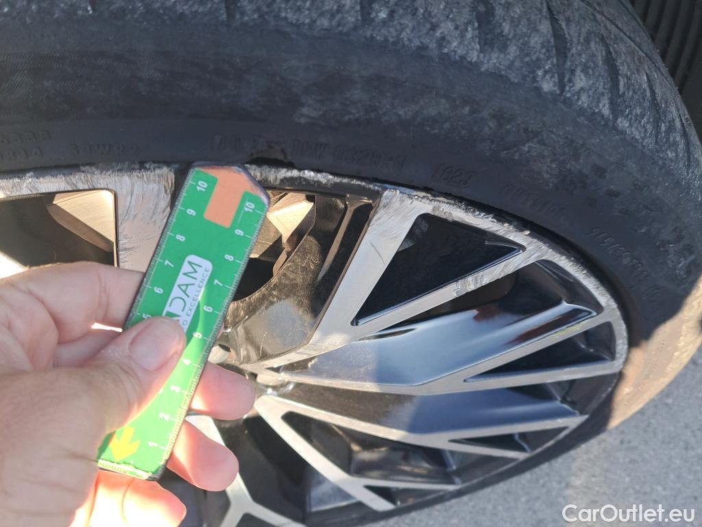  Volvo  XC60 VOLVO  / 2017 / 5P / todoterreno 2.0 T6 AWD Recharge Inscription Auto #5