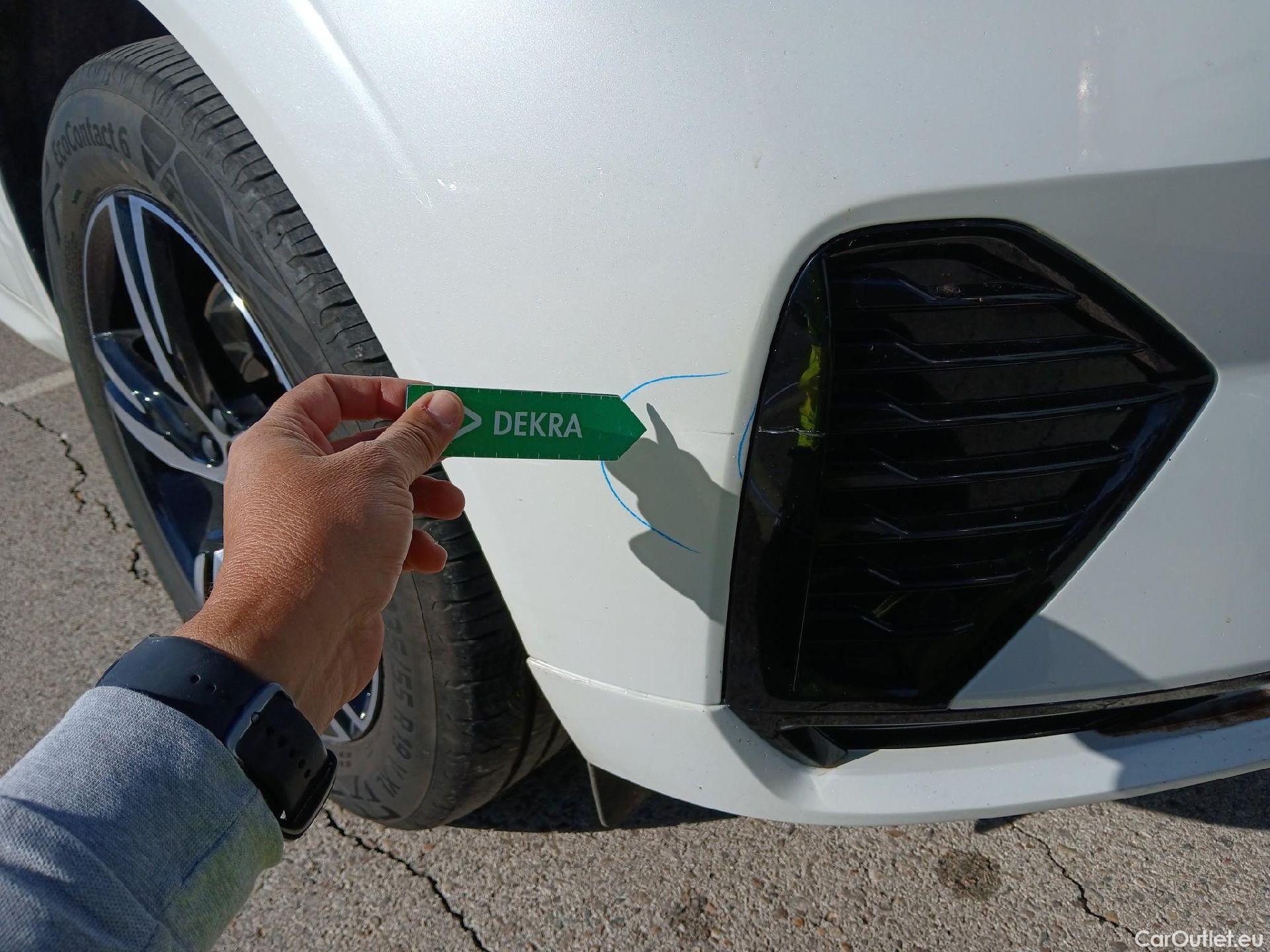  Volvo  XC60 VOLVO  / 2017 / 5P / todoterreno 2.0 B4 D R-Design Auto #3