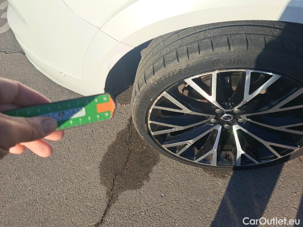  Volvo  XC60 VOLVO  / 2017 / 5P / todoterreno 2.0 T6 AWD Recharge Inscription Auto #17