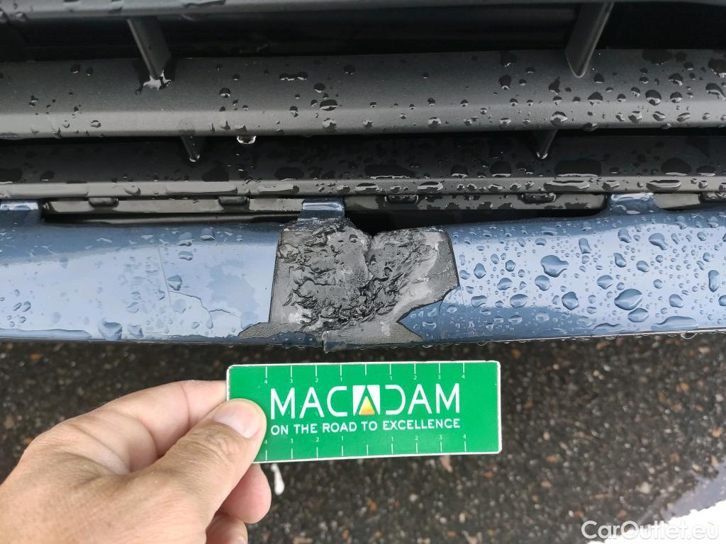  Volvo  XC60 VOLVO  / 2017 / 5P / todoterreno 2.0 D4 Momentum Auto #2