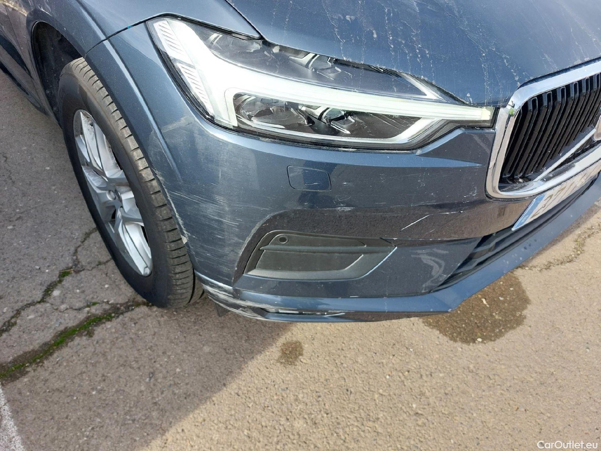  Volvo  XC60 VOLVO  / 2017 / 5P / todoterreno 2.0 B4 D4 AWD Business Plus Auto #5