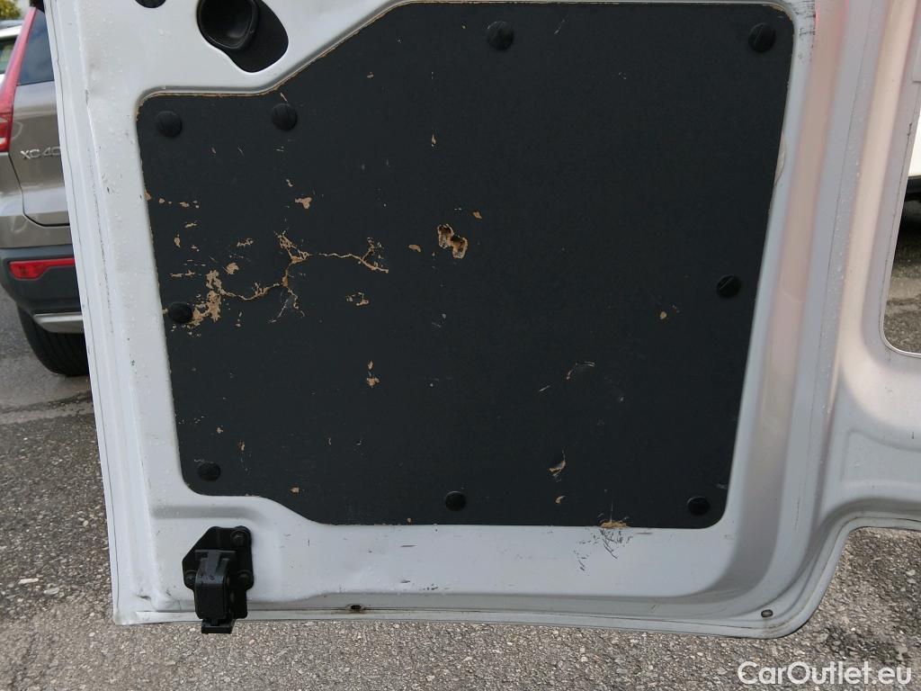  Citroen  Jumpy CITROEN  / 2016 / 4P / furgón Talla M BlueHDi 120 S&S 6v Club (CA) #15