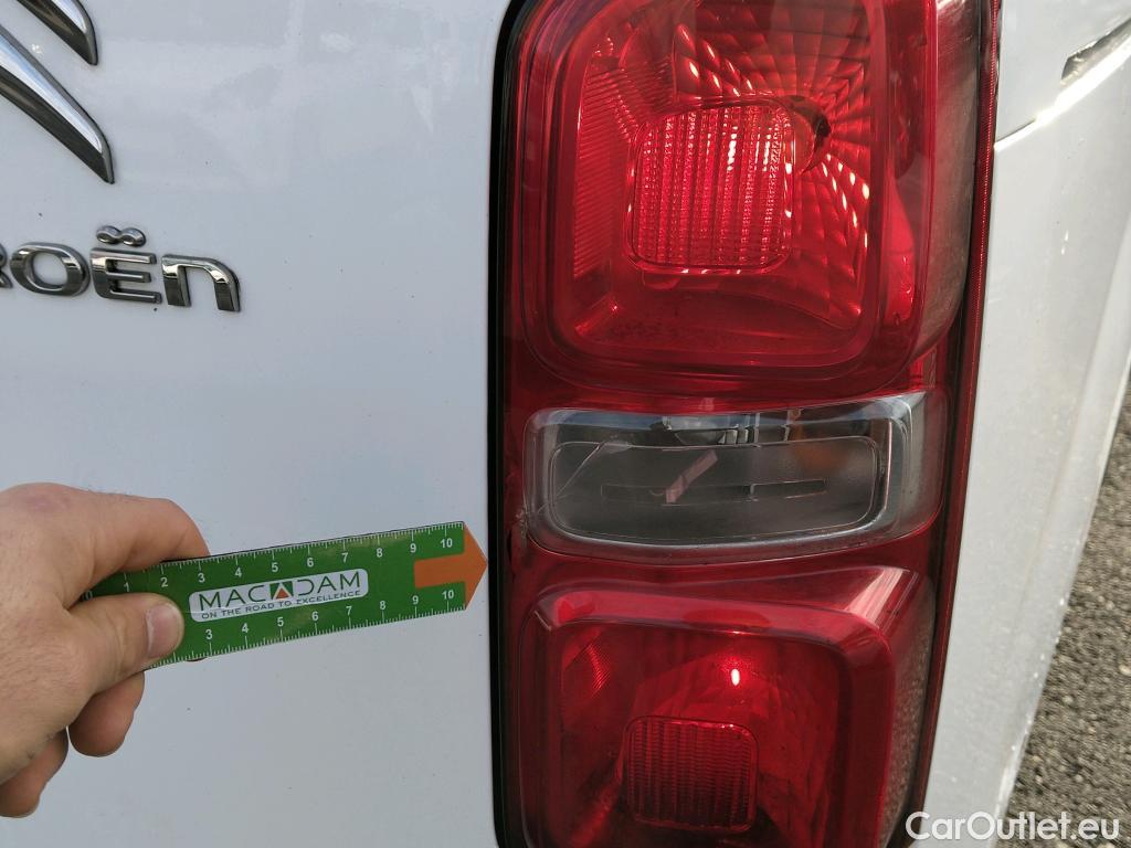  Citroen  Jumpy CITROEN  / 2016 / 4P / furgón Talla M BlueHDi 120 S&S 6v Club (CA) #2