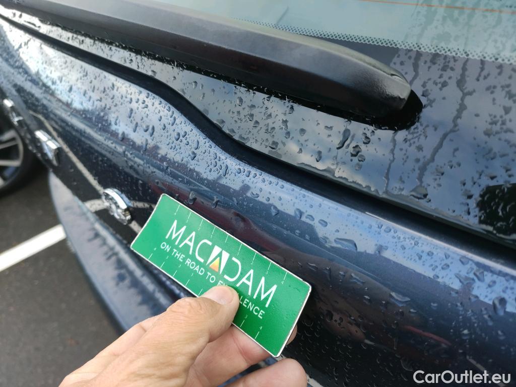  Volvo  XC60 VOLVO  / 2017 / 5P / todoterreno 2.0 D4 Momentum Auto #22