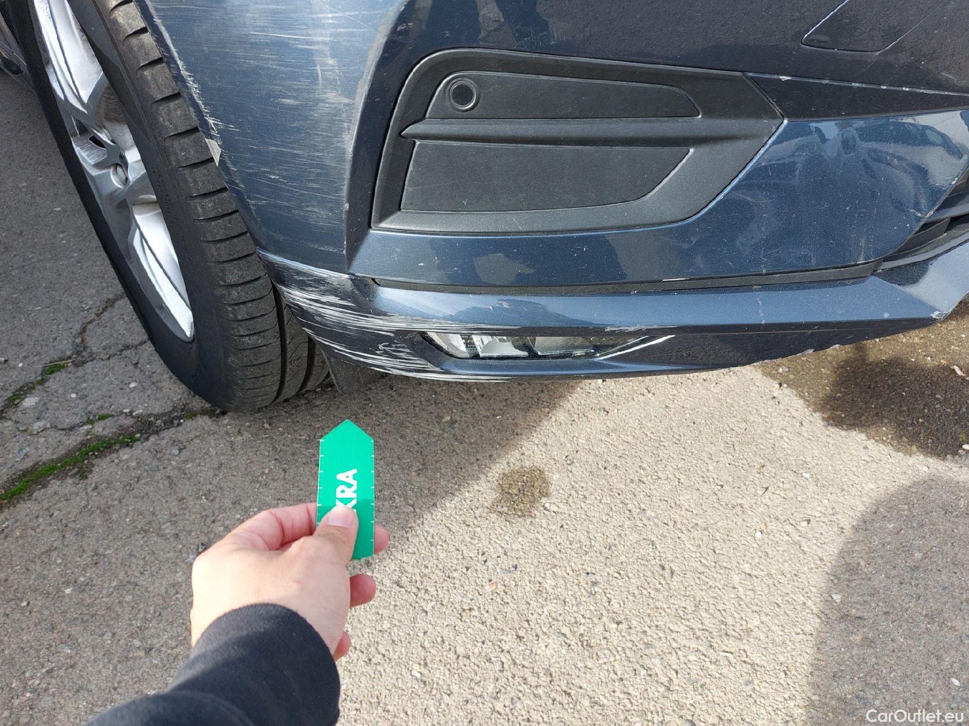  Volvo  XC60 VOLVO  / 2017 / 5P / todoterreno 2.0 B4 D4 AWD Business Plus Auto #7