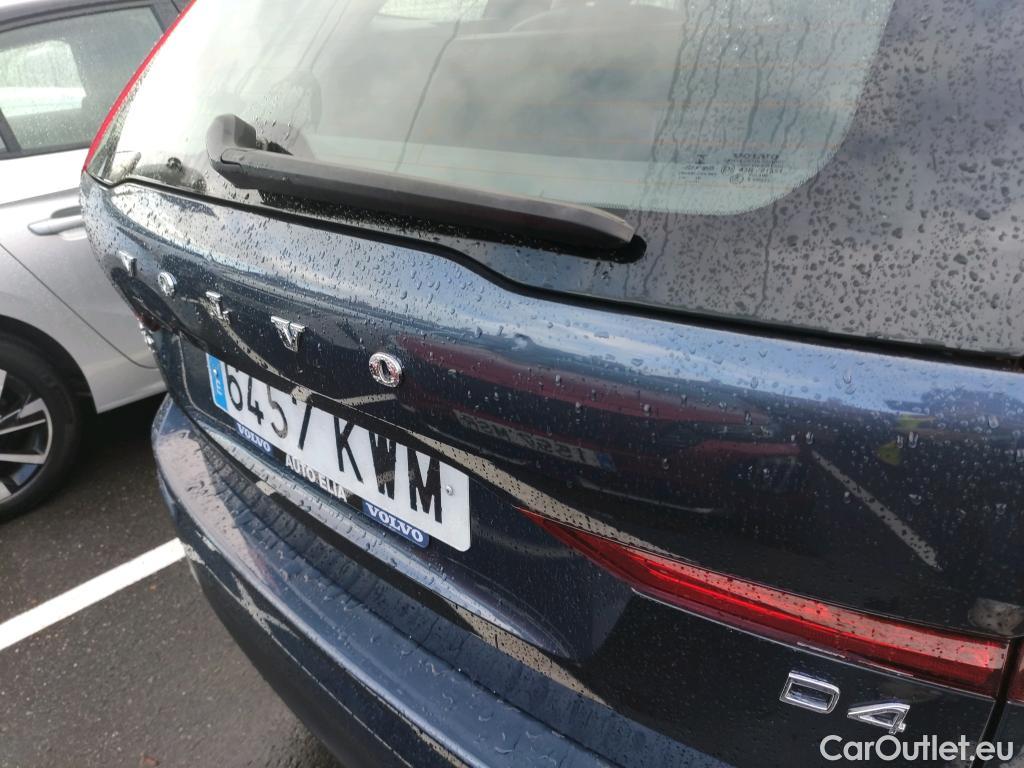  Volvo  XC60 VOLVO  / 2017 / 5P / todoterreno 2.0 D4 Momentum Auto #21