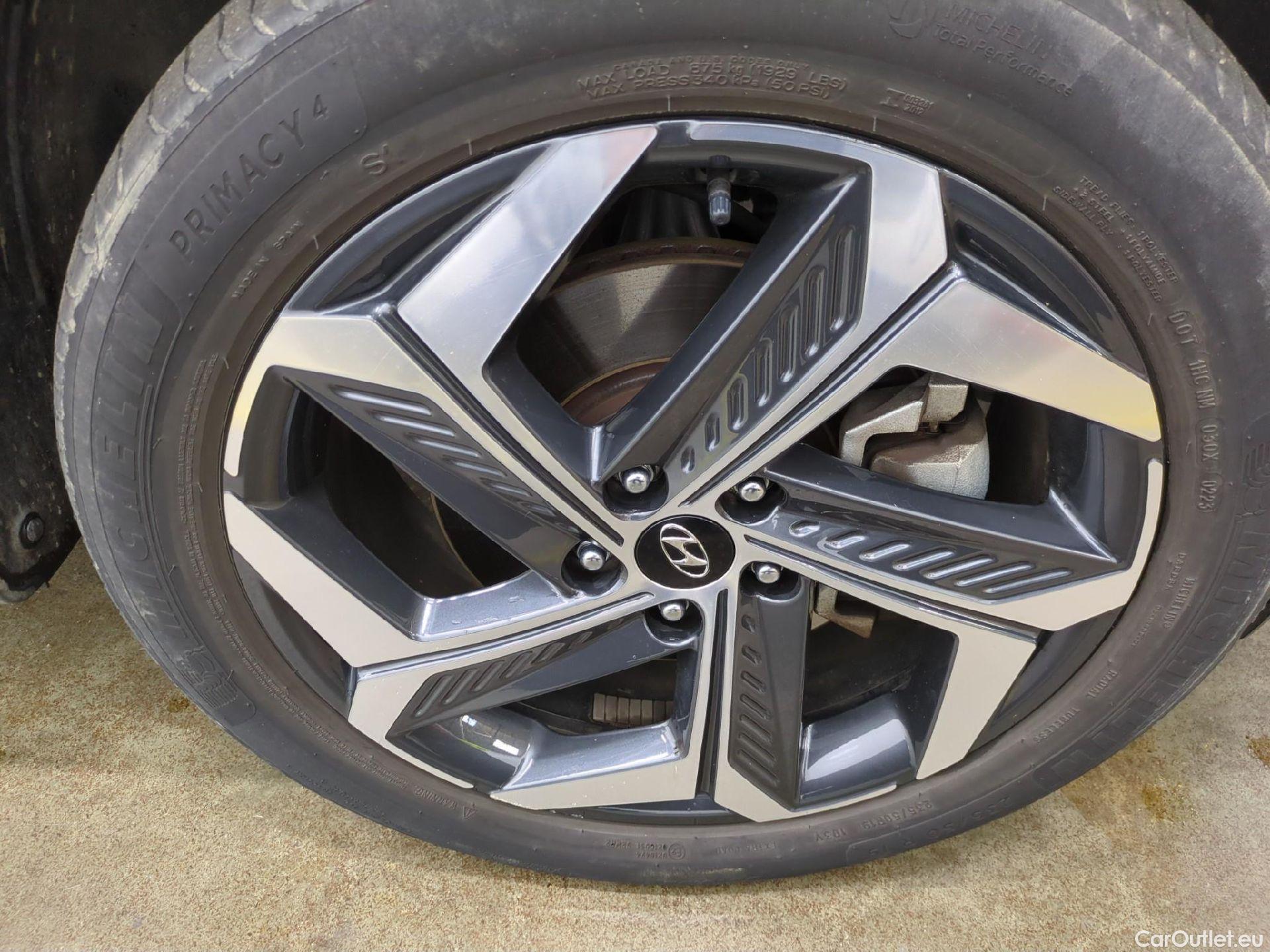  Hyundai  Tucson HYUNDAI  / 2020 / 5P / SUV 1.6 PHEV 265 HTRAC BUSINESS 4WD AUTO #9