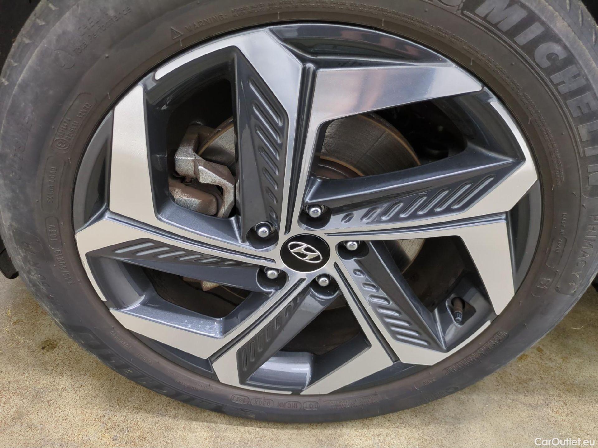  Hyundai  Tucson HYUNDAI  / 2020 / 5P / SUV 1.6 PHEV 265 HTRAC BUSINESS 4WD AUTO #11