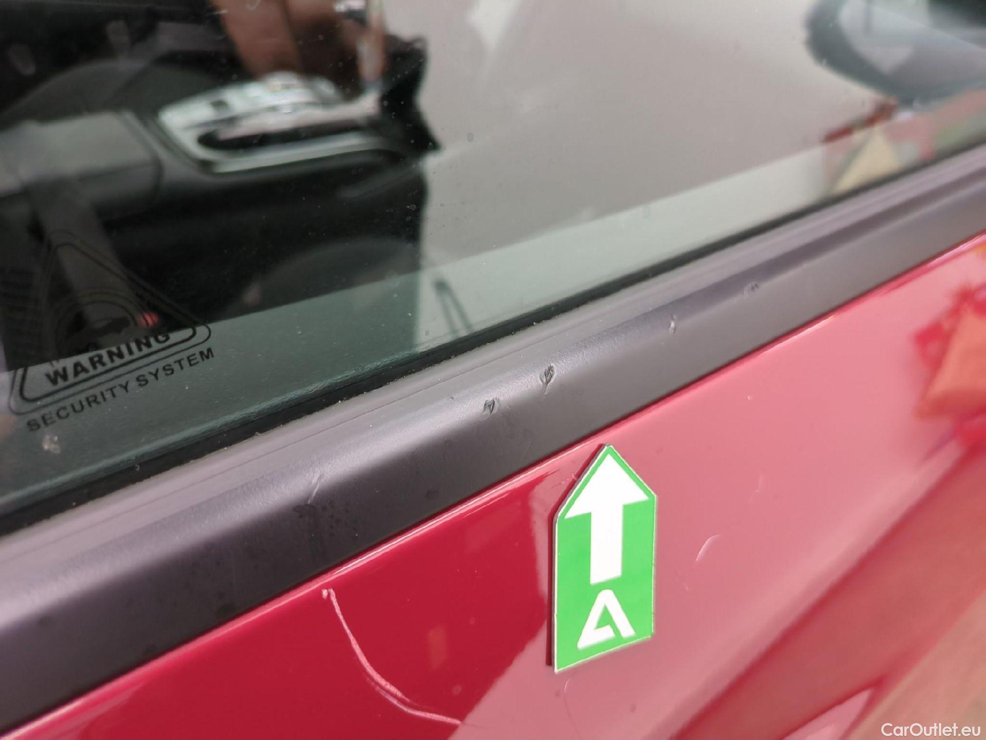  Hyundai  Tucson HYUNDAI  / 2020 / 5P / SUV 1.6 PHEV 265 HTRAC BUSINESS 4WD AUTO #13