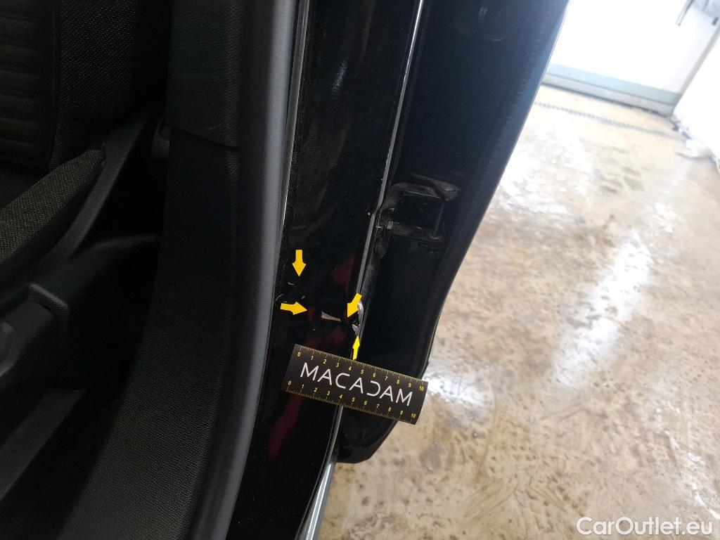  Peugeot  2008  Active Business 1.5 HDi 130CV BVA8 E6d #32