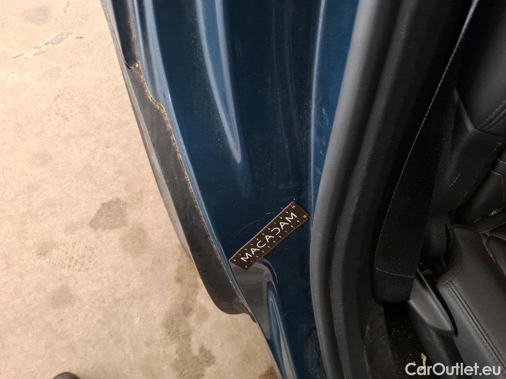  Peugeot  5008  GT 1.2 PureTech 130CV BVA8 7 Sieges E6d #29