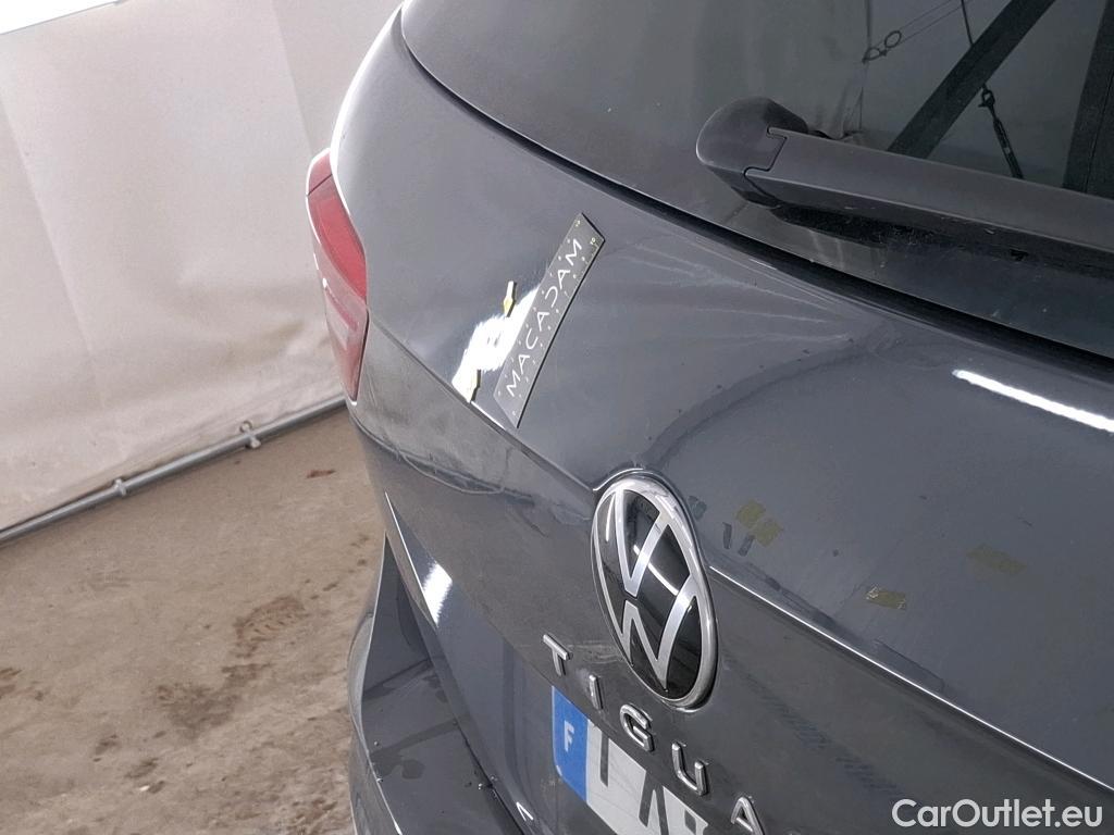  Volkswagen  Tiguan VOLKSWAGEN  / 2020 / 5P / SUV 1.5 TSI 150 DSG7 Life Busines #52