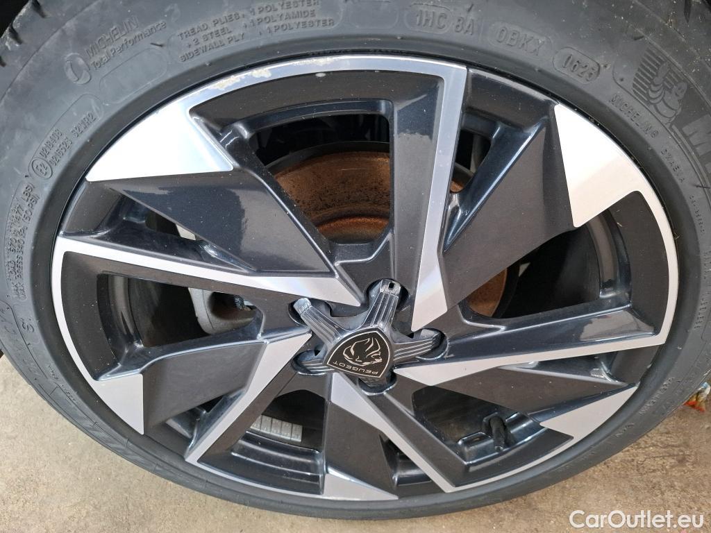  Peugeot  308  Allure Pack 1.5 HDi 130CV BVA8 E6d #15