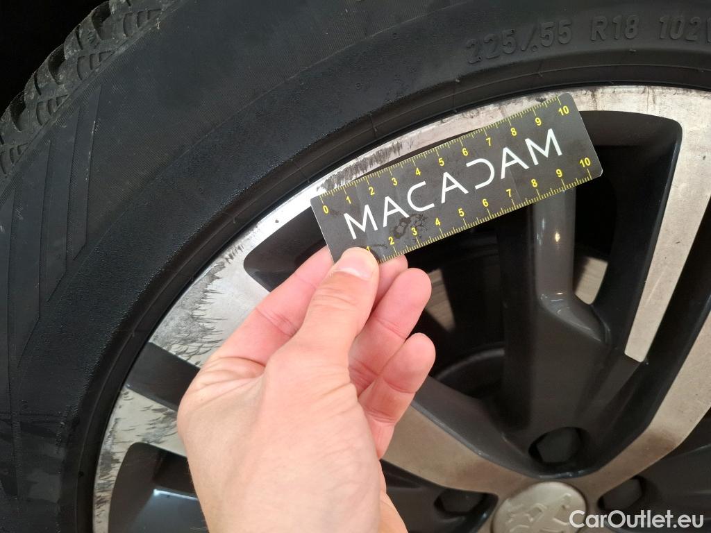  Peugeot  5008  GT 1.2 PureTech 130CV BVA8 7 Sieges E6d #19